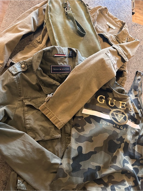 Tommy Hilfiger Accessories - Bundle 17 Utility/Military 2 jackets bag and tanktop Tommy Hilfiger, Guess etc